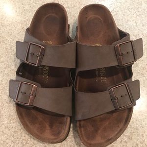 Birkenstock Arizona Birkibuc Sandals in Mocha